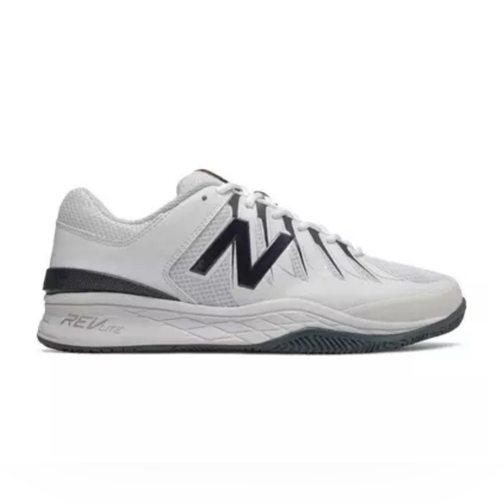 New Balance 1006 men’s tennis shoes sz 10 4E wide nwb